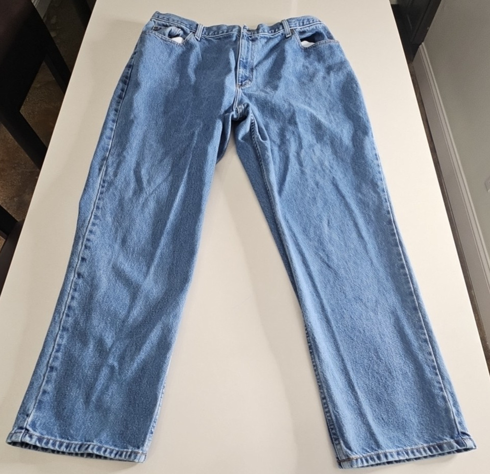 LL Bean Womens Original Fit / Relaxed Light Wash Blue Straight Leg Sz 20 M/T